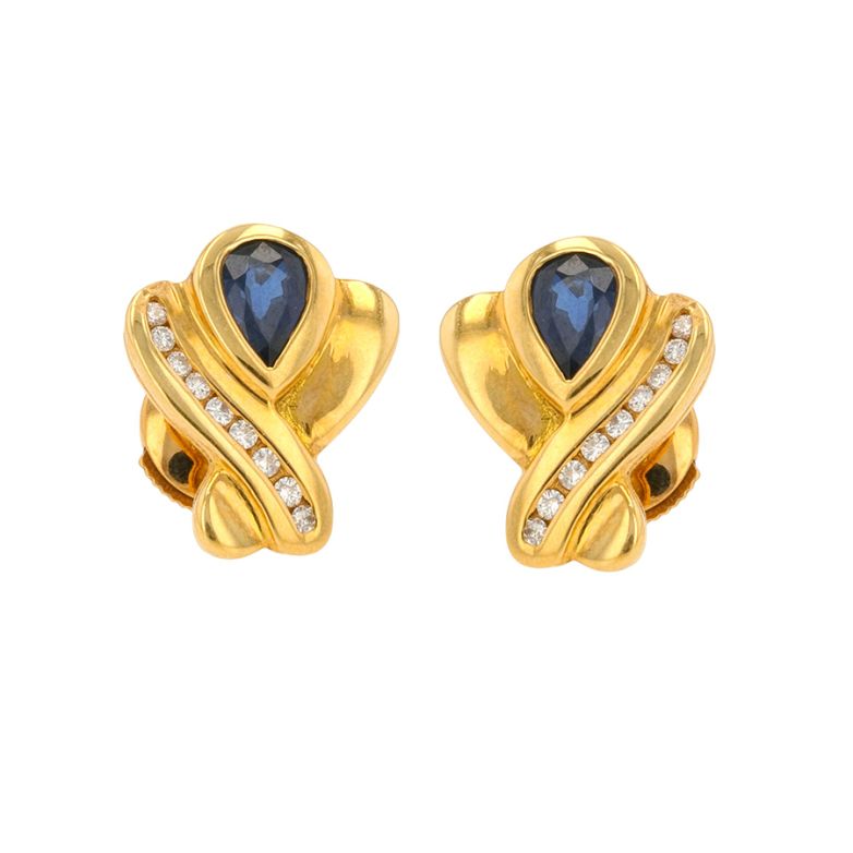 Acheter Boucles d'oreilles saphirs 0.96 carat et diamants 0.12 carat or jaune 7.10g Comme neuf - 1295,00 € Boucles d'oreilles saphirs 0.96 carat et diamants 0.12 carat or jaune 7.10g Comme neuf - reconditionné disponible sur Gemme Les Bijoux